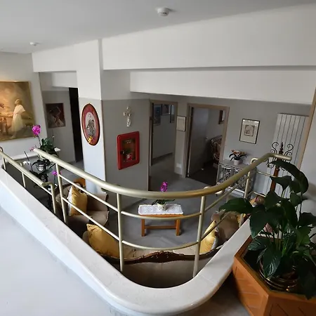 Casa Ospitalita San Giuseppe ל'אקווילה